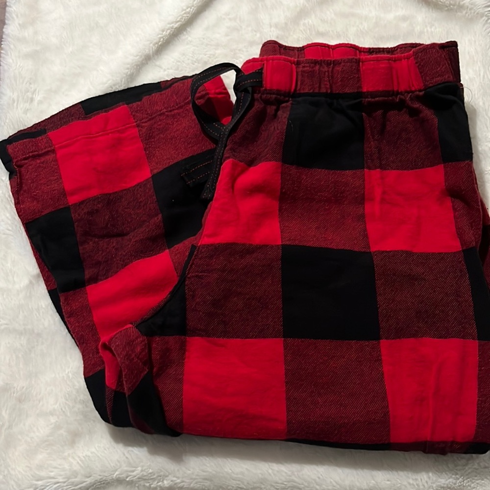 Buffalo plaid matching pajama pants